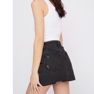 URBAN PLANET | Black Denim Skirt Medium